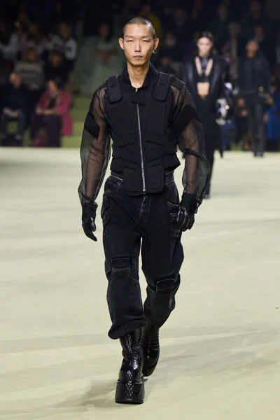 Look 54